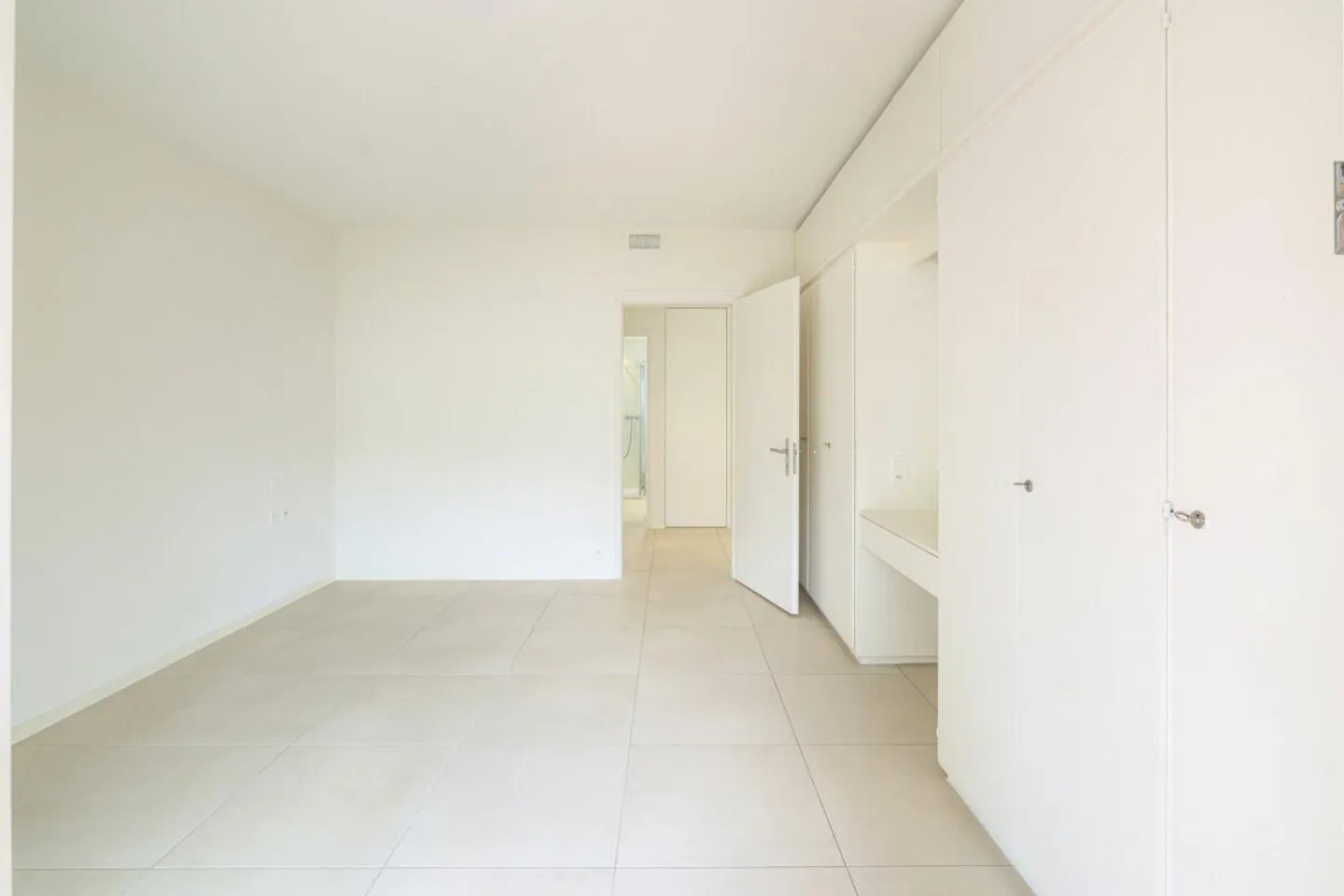ASCONA - Interessantes Appartement in ruhiger Lage - Foto 8 von 21
