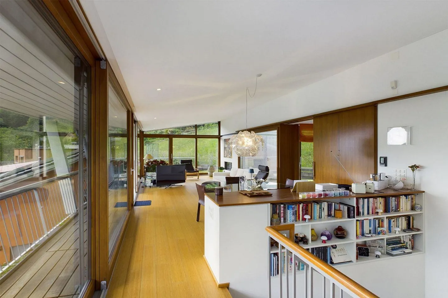 Elegante Villa mit Panoramablick - Foto 11 von 26