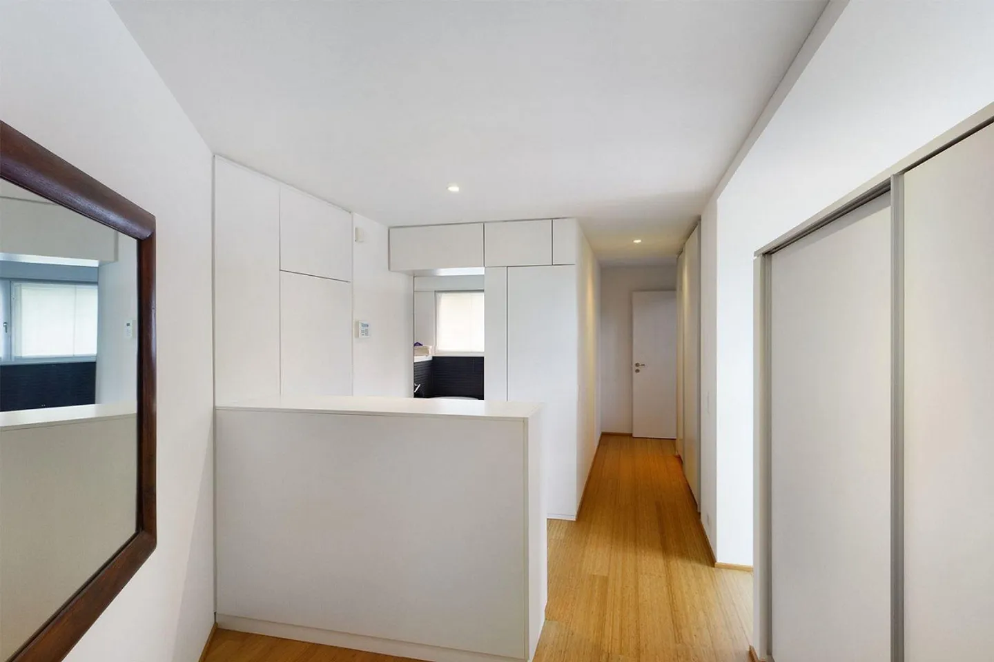 Elegante Villa mit Panoramablick - Foto 18 von 26