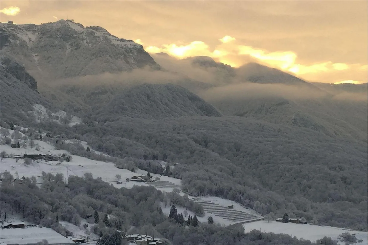 Elegante Villa mit Panoramablick - Foto 25 von 26