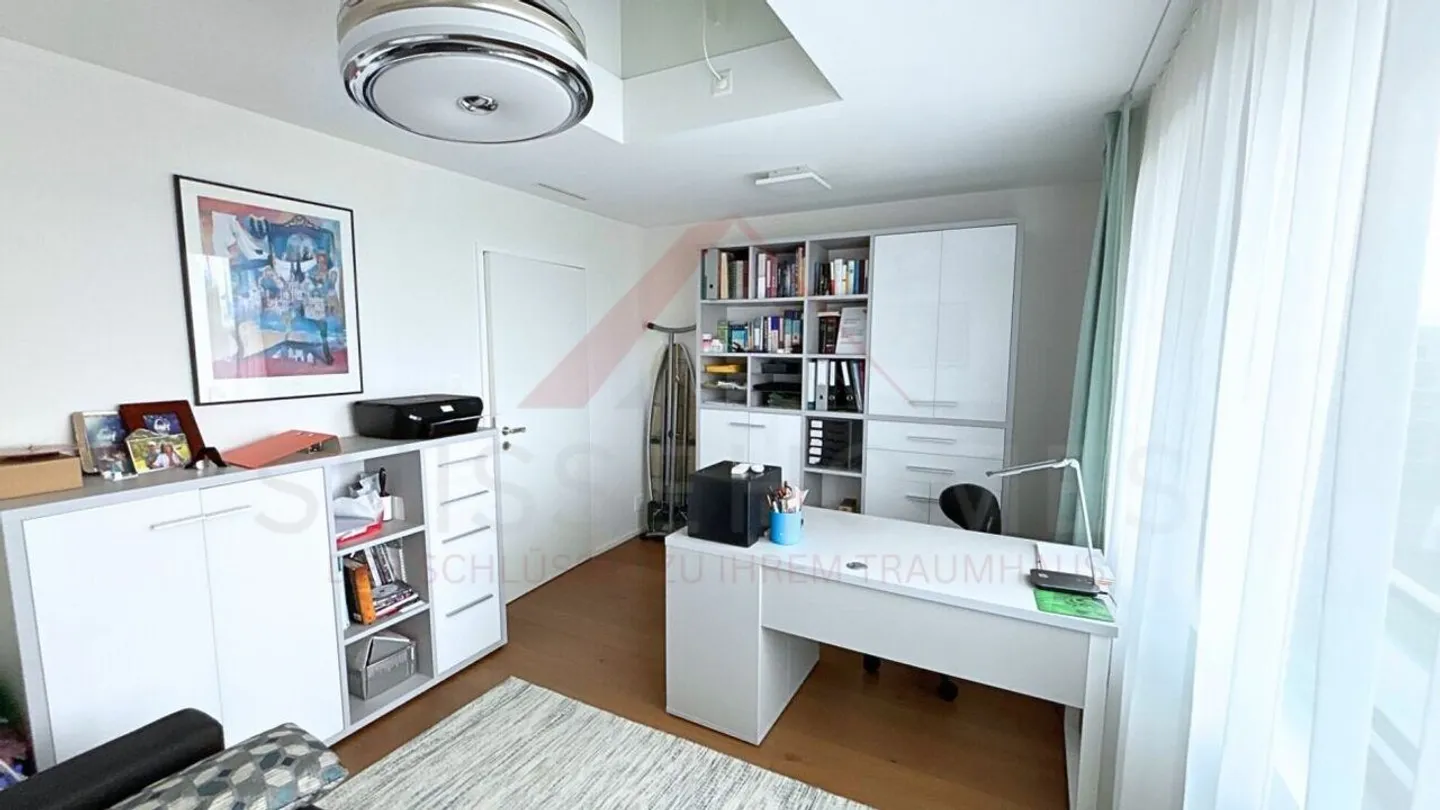 Maisonette exclusive de 5,5 pièces avec cuisine design, loggia et standard Minergie - Photo 15 sur 20