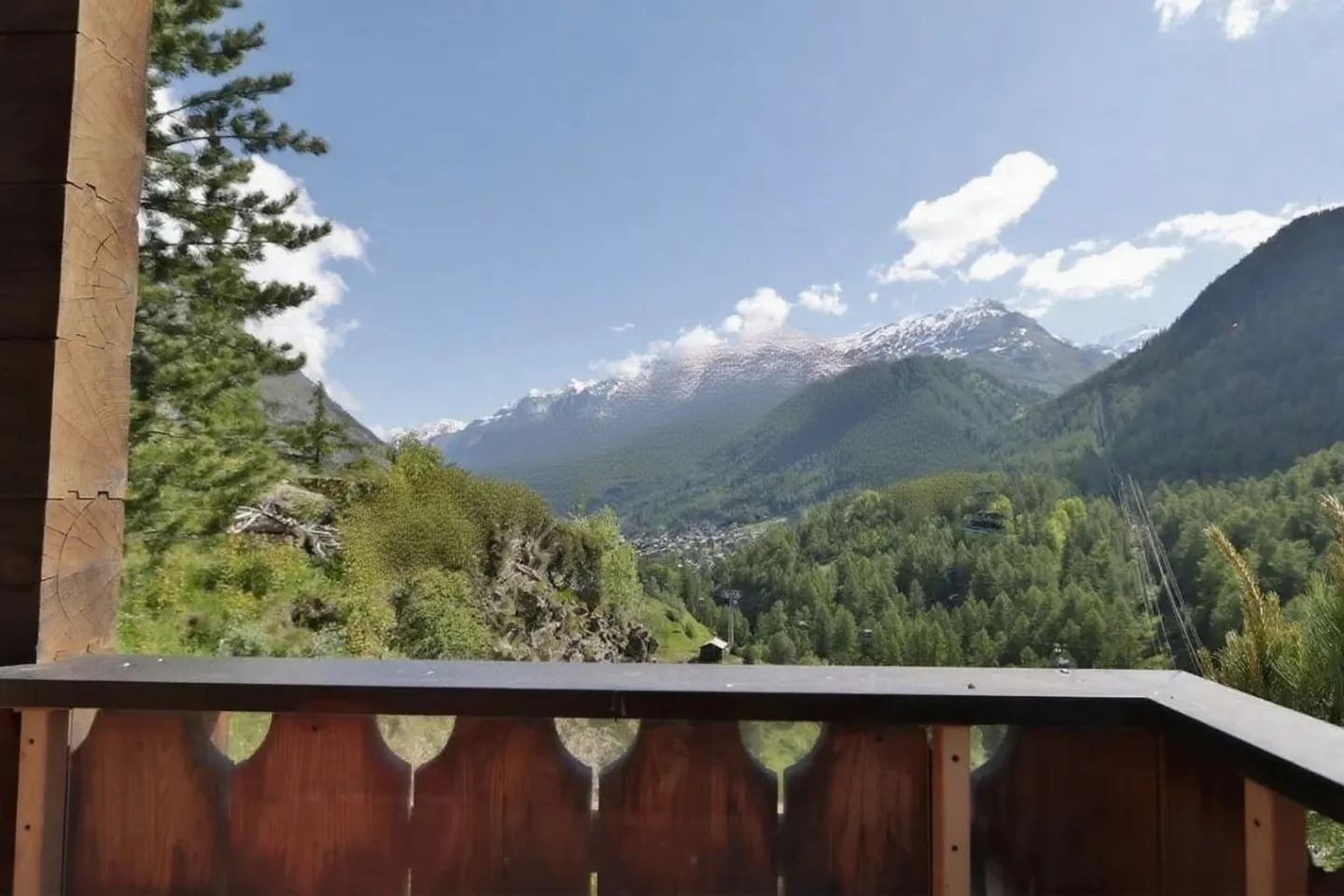 Chalet - Photo 10 of 29