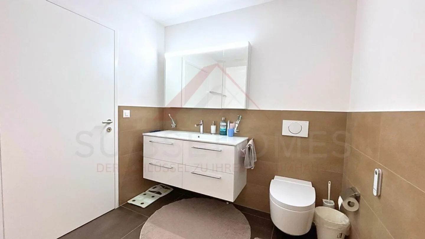 Maisonette exclusive de 5,5 pièces avec cuisine design, loggia et standard Minergie - Photo 16 sur 20