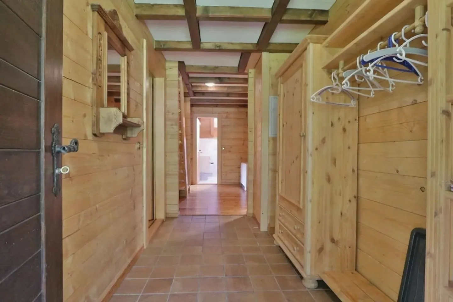 Chalet - Photo 16 of 29