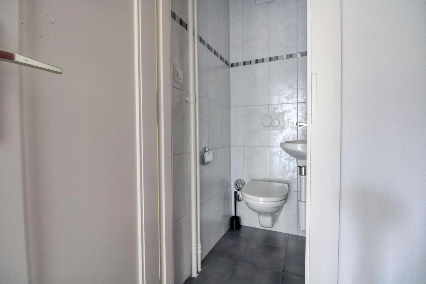 Charming Coliving in Lausanne's Serene Avenue de Béthusy - Photo 22 of 24