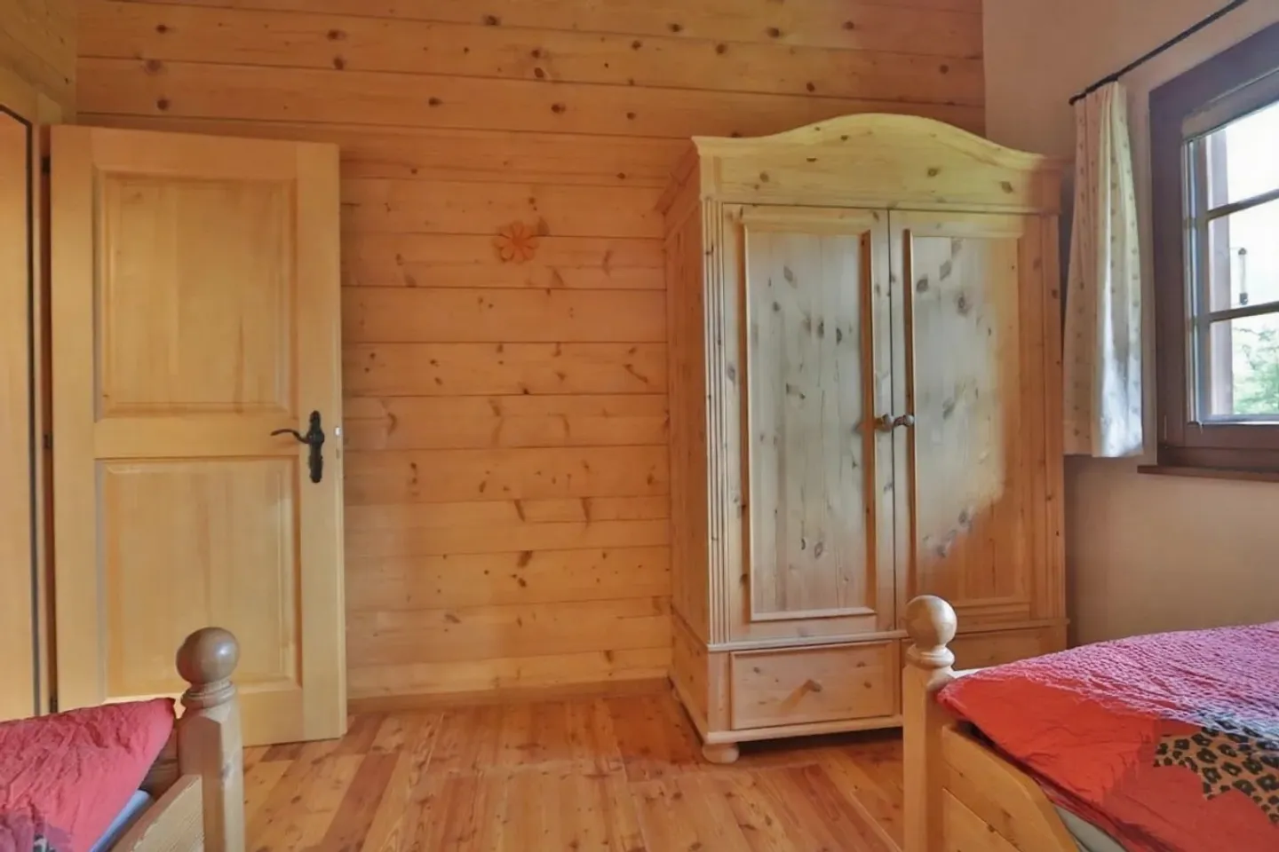 Chalet - Photo 28 of 29