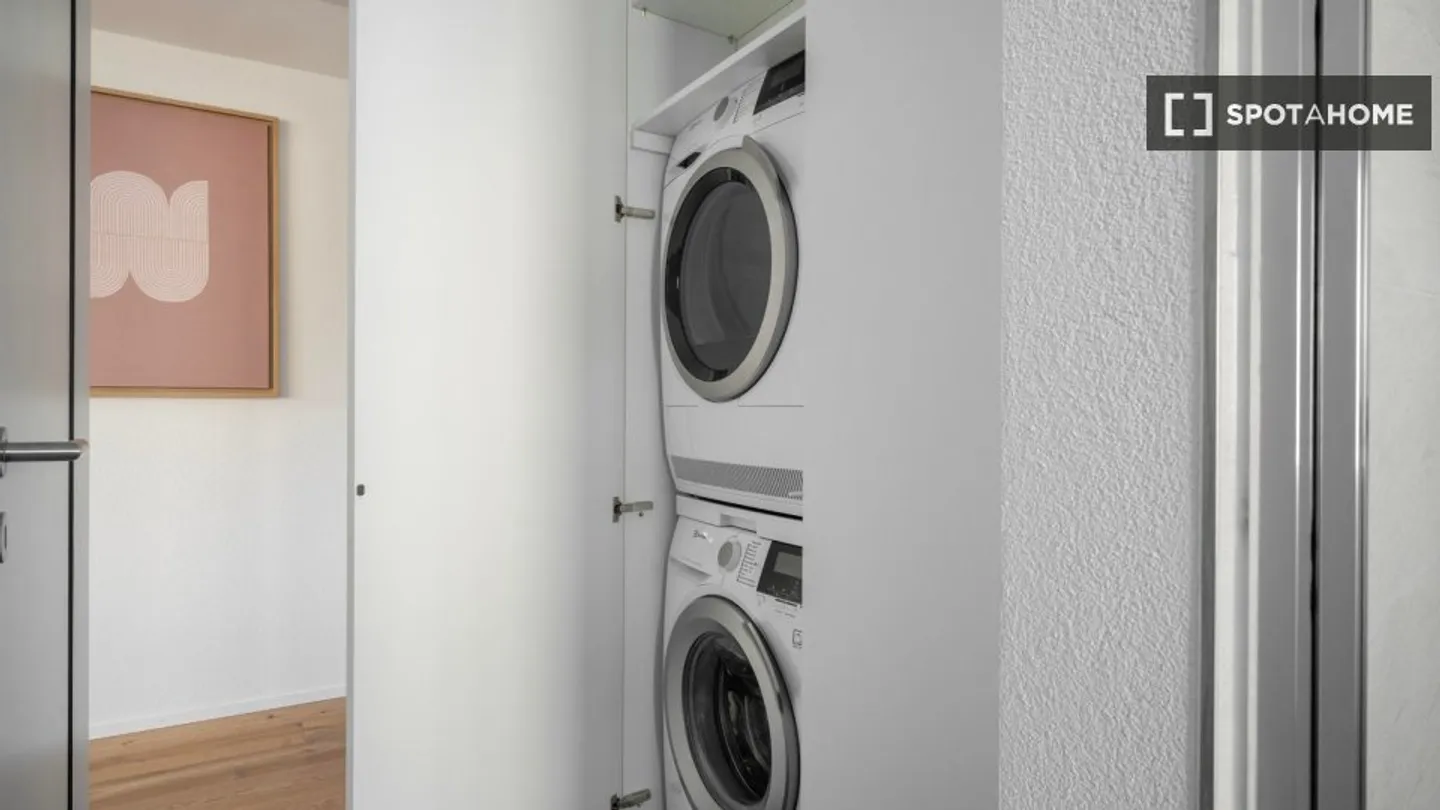 Apartment for rent - Photo 11 of 16