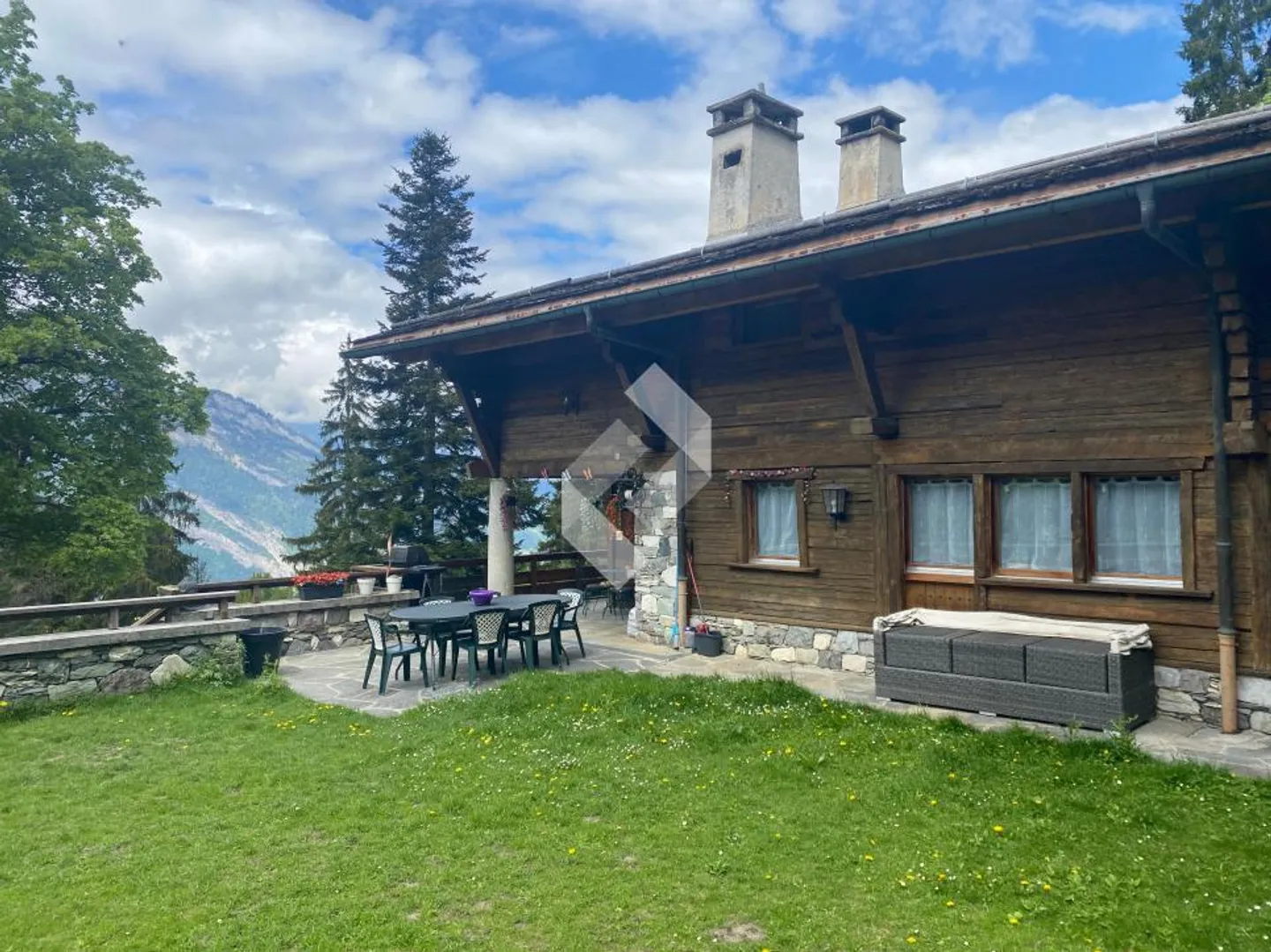 Magnifico Chalet nel Cuore della Natura, Vendita a Stranieri e Seconda Casa Consentita - Foto 10 di 13