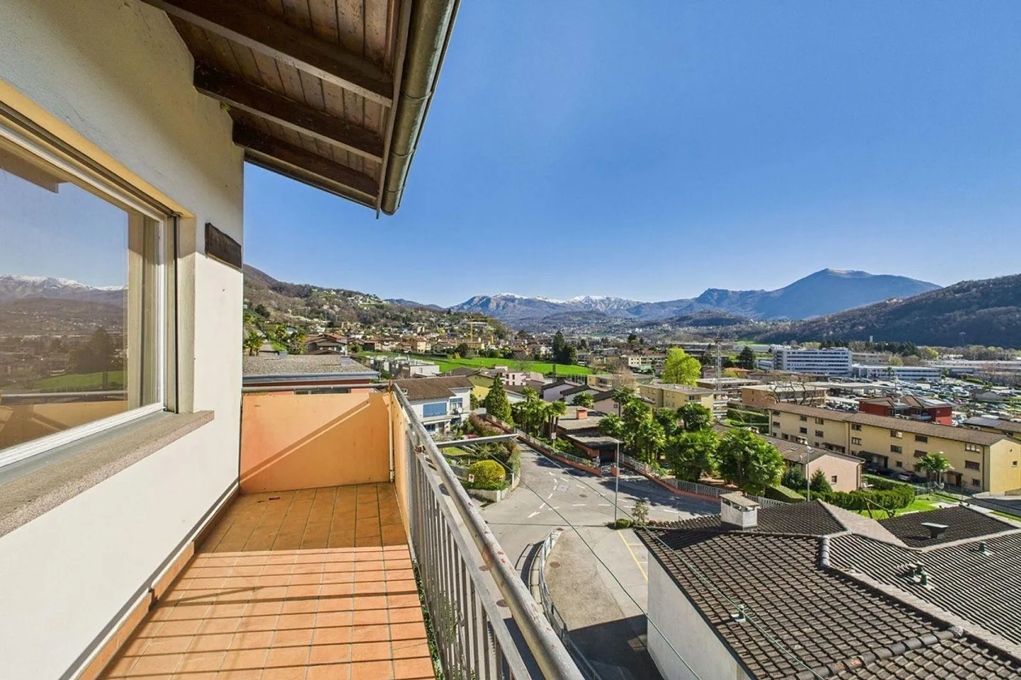 Agno - Attractive Single-Family House - Photo 19 of 30