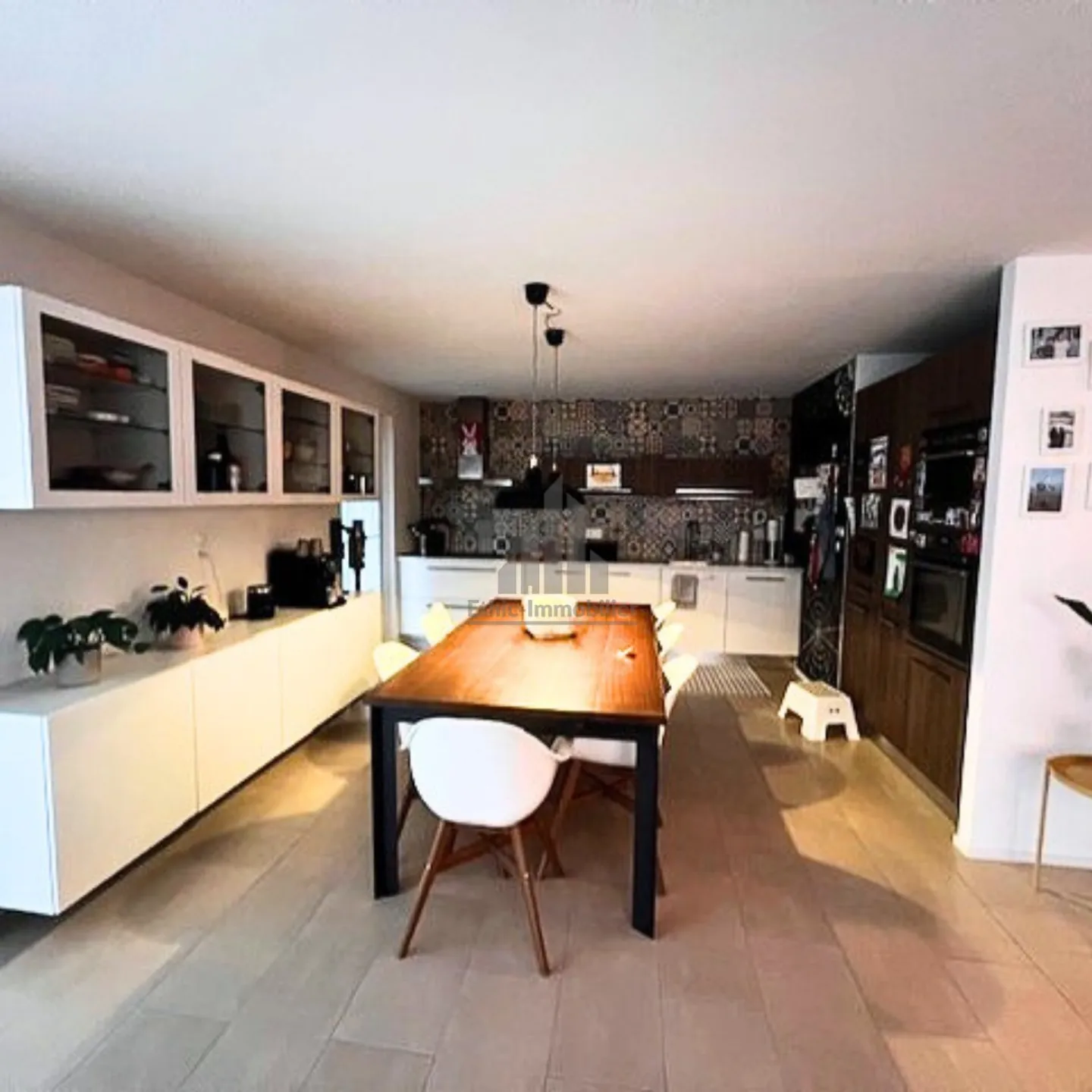 4.5-room garden-level apartment 100 m² + private garden 80 m² - Photo 9 of 13