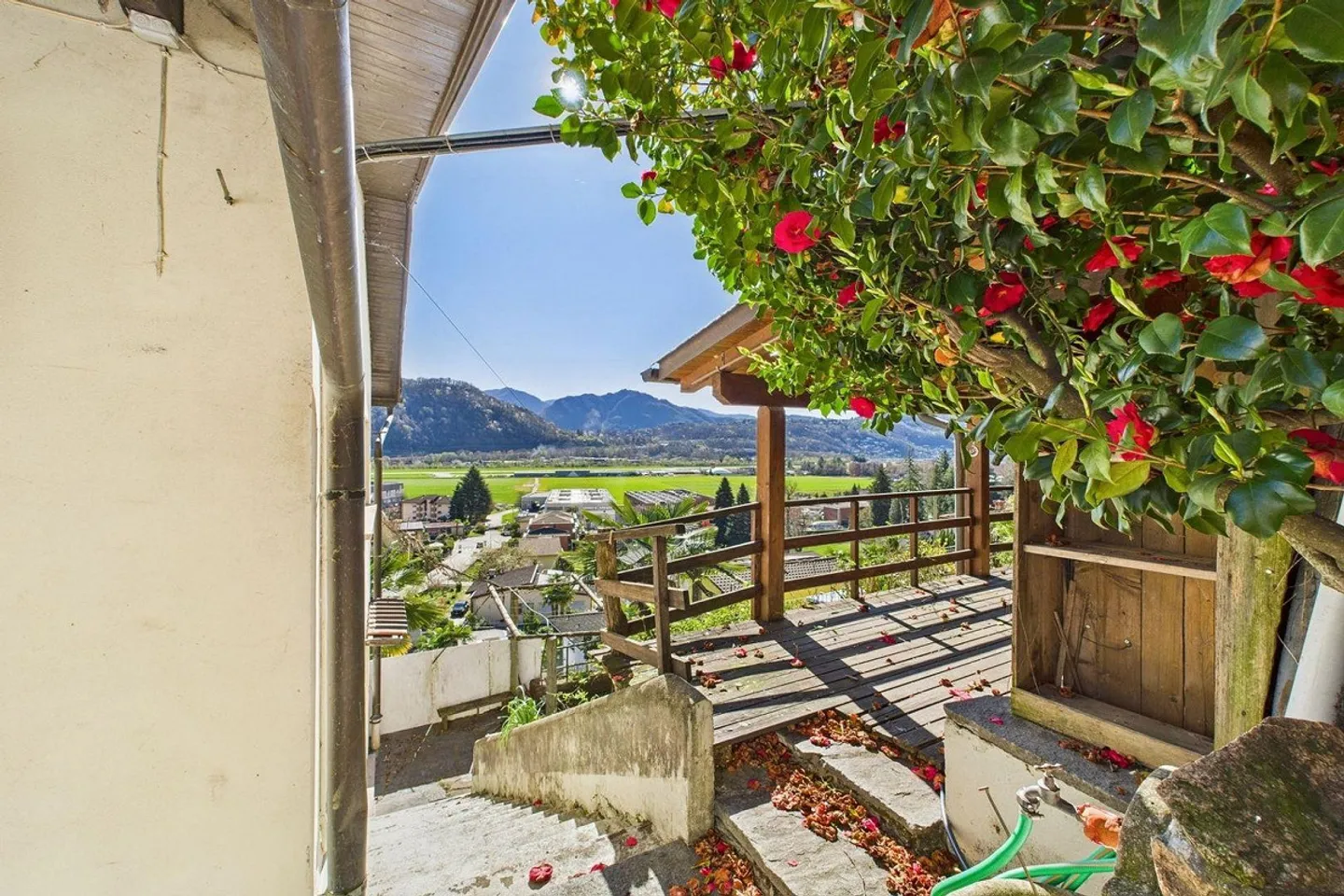 Agno - Attractive Single-Family House - Photo 27 of 30