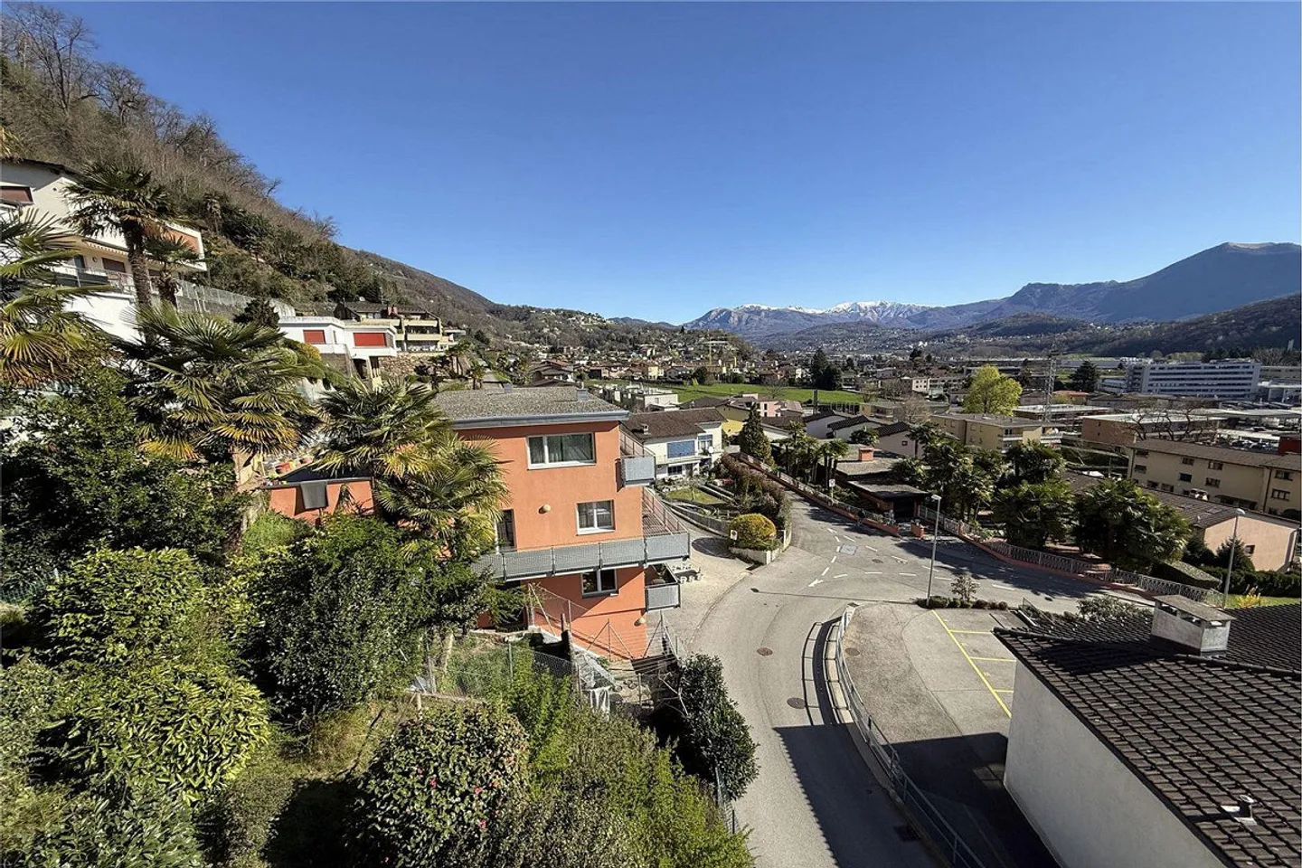 Agno - Attractive Single-Family House - Photo 30 of 30