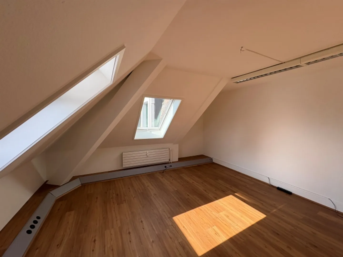 Bureau à louer - Photo 6 sur 9