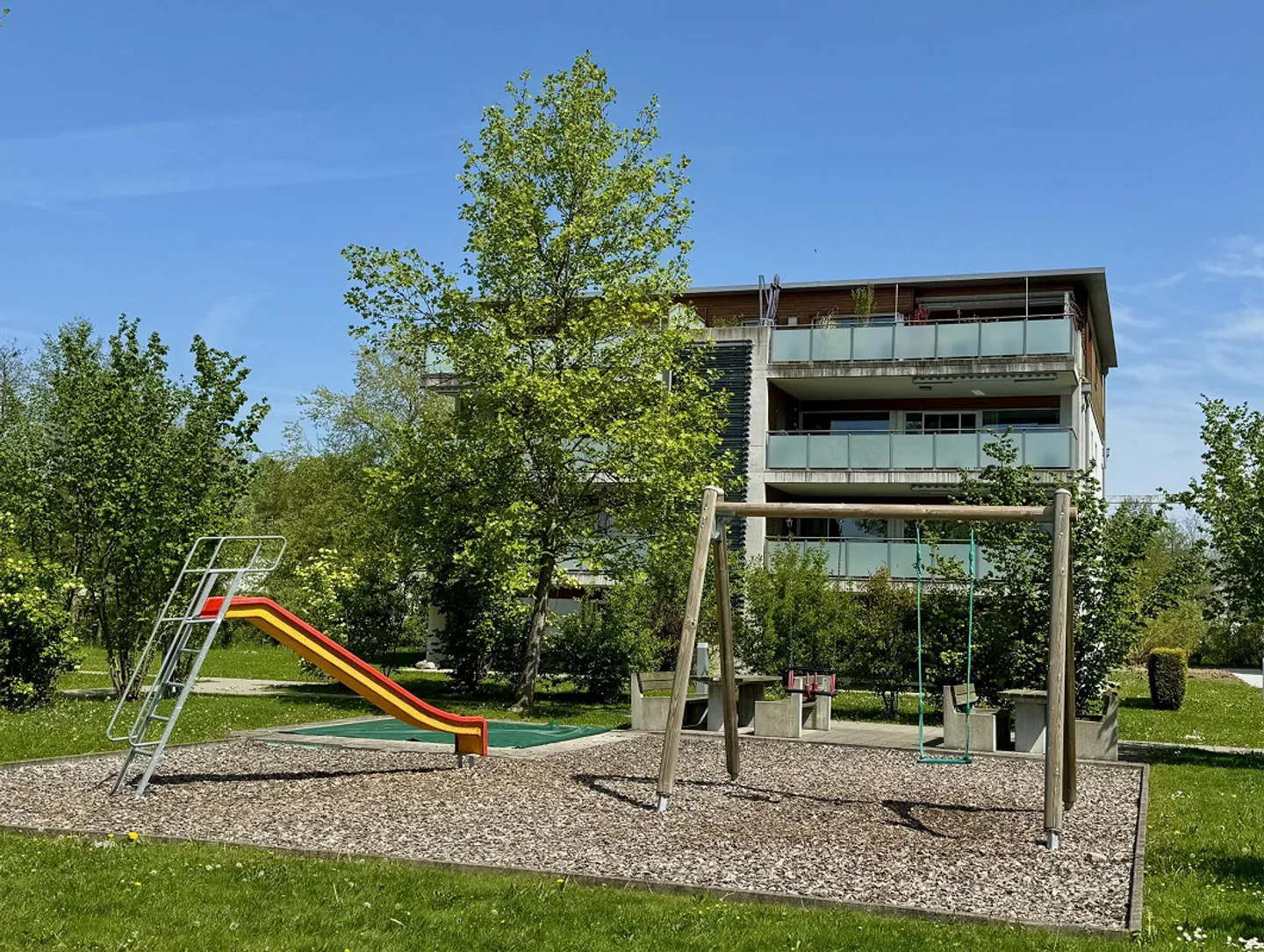 Appartamento attico attraente di 3,5 stanze - Foto 1 di 5