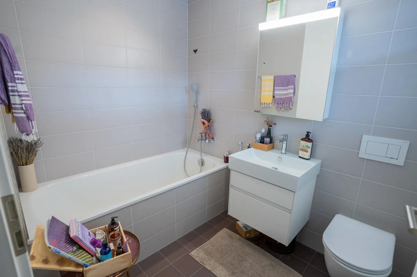 Appartement moderne de 3,5 pièces dans un emplacement de choix au Lokwerk - Photo 5 sur 9