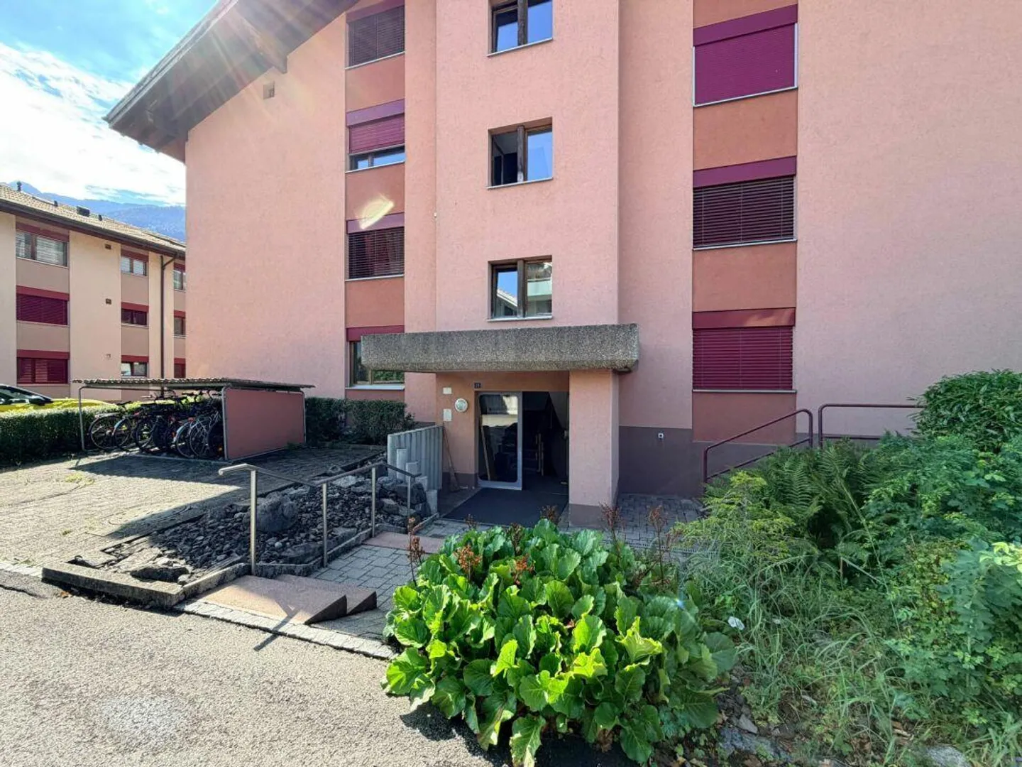 Solid 3.5-room apartment with beautiful balcony and underground parking space in Matten near Interlaken - Photo 19 of 19