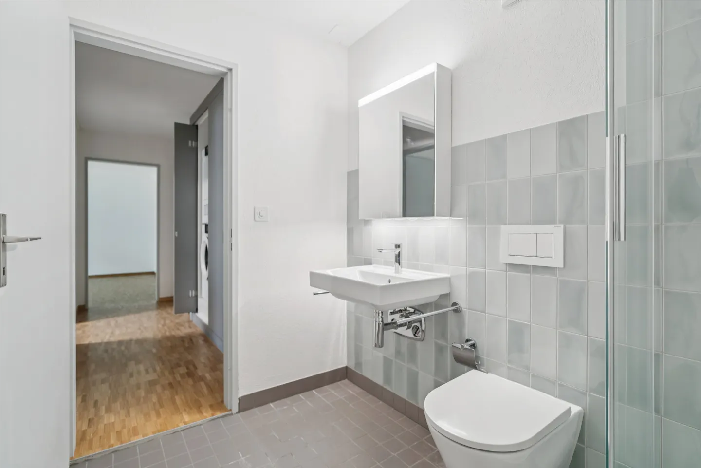 Renting without deposit - First occupancy after renovation in a quiet location - Photo 6 of 10