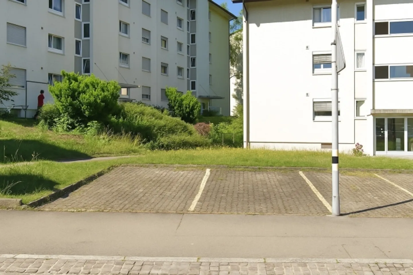Temporary Outdoor Parking Space - Interim Use until 31.03.2027 - Photo 1 of 1