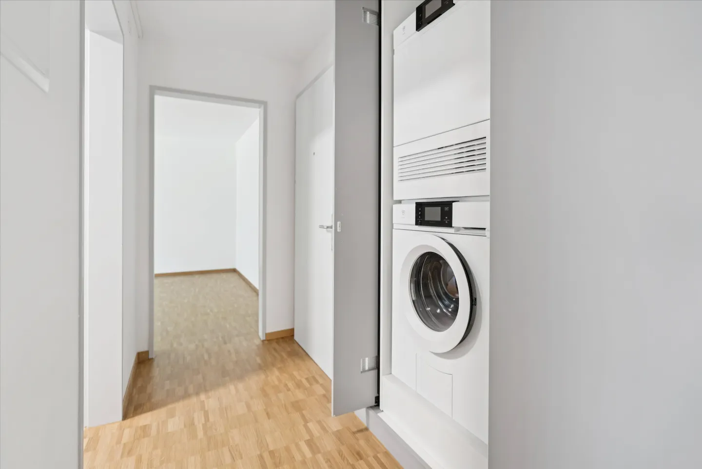 Renting without deposit - First occupancy after renovation in a quiet location - Photo 10 of 10