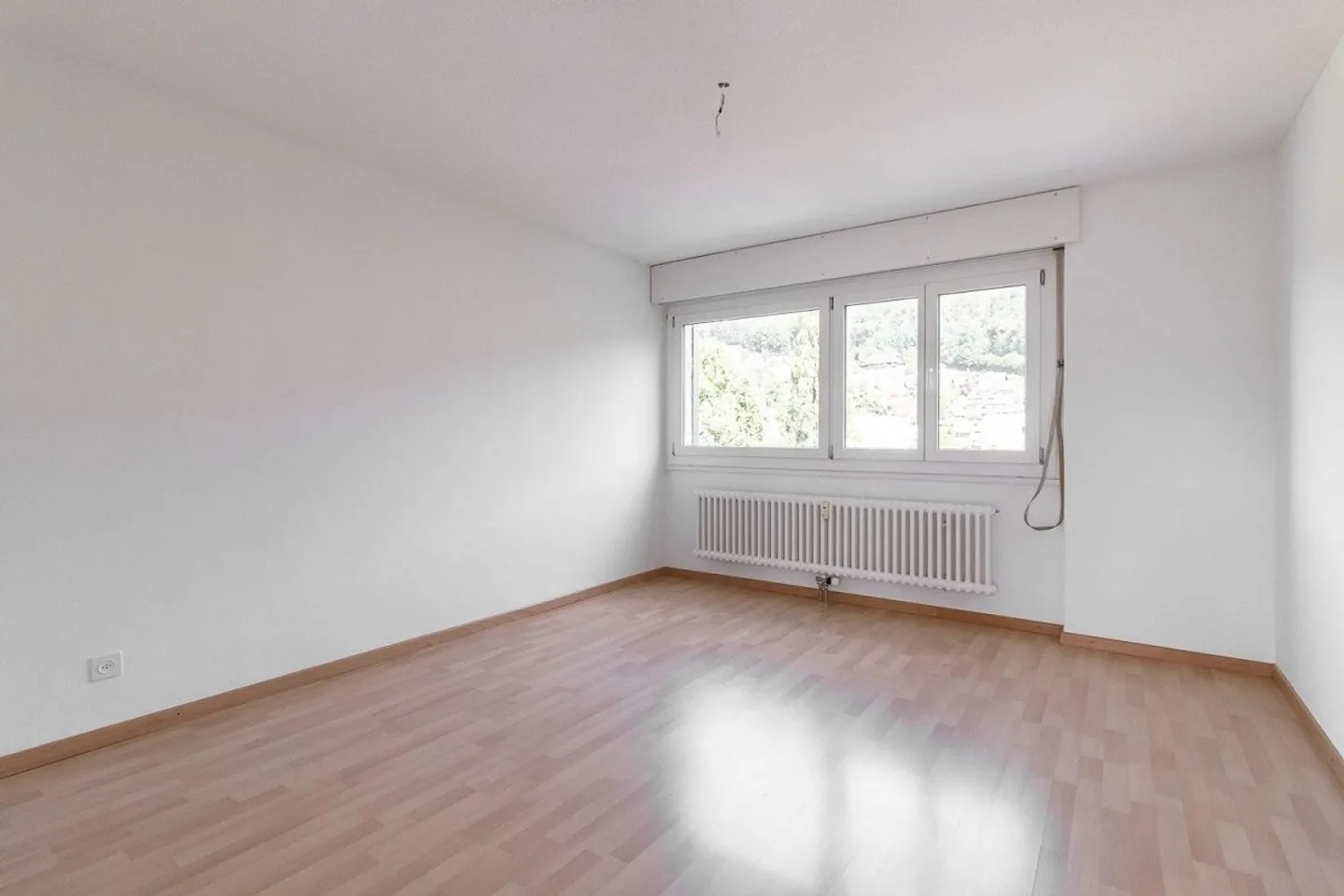 4.5-room apartment on the ground floor - Photo 4 of 8