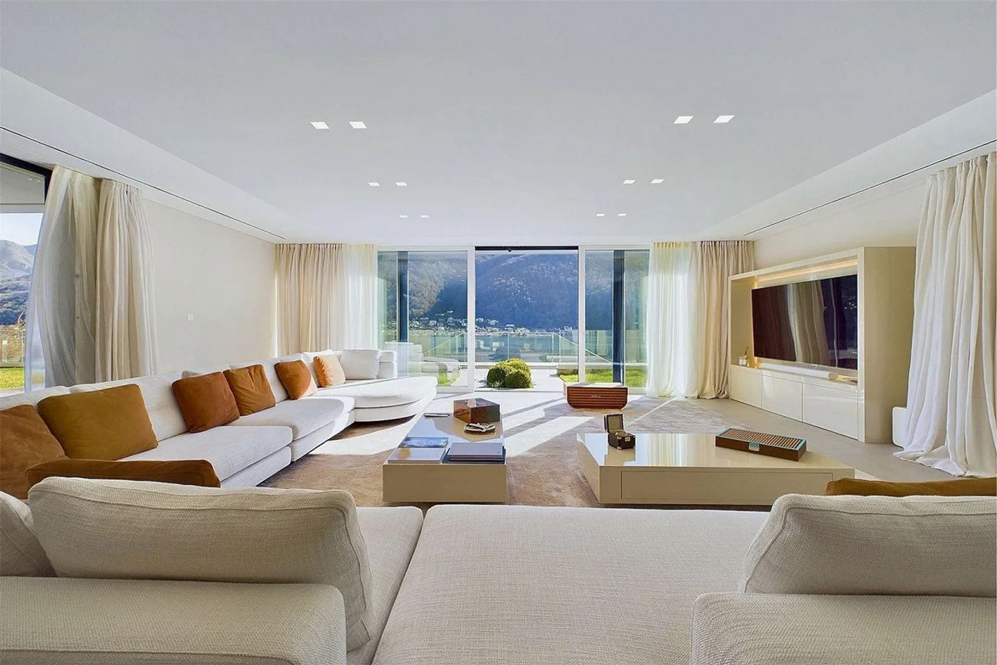 Appartamento di lusso con giardino a Morcote - Foto 4 di 30