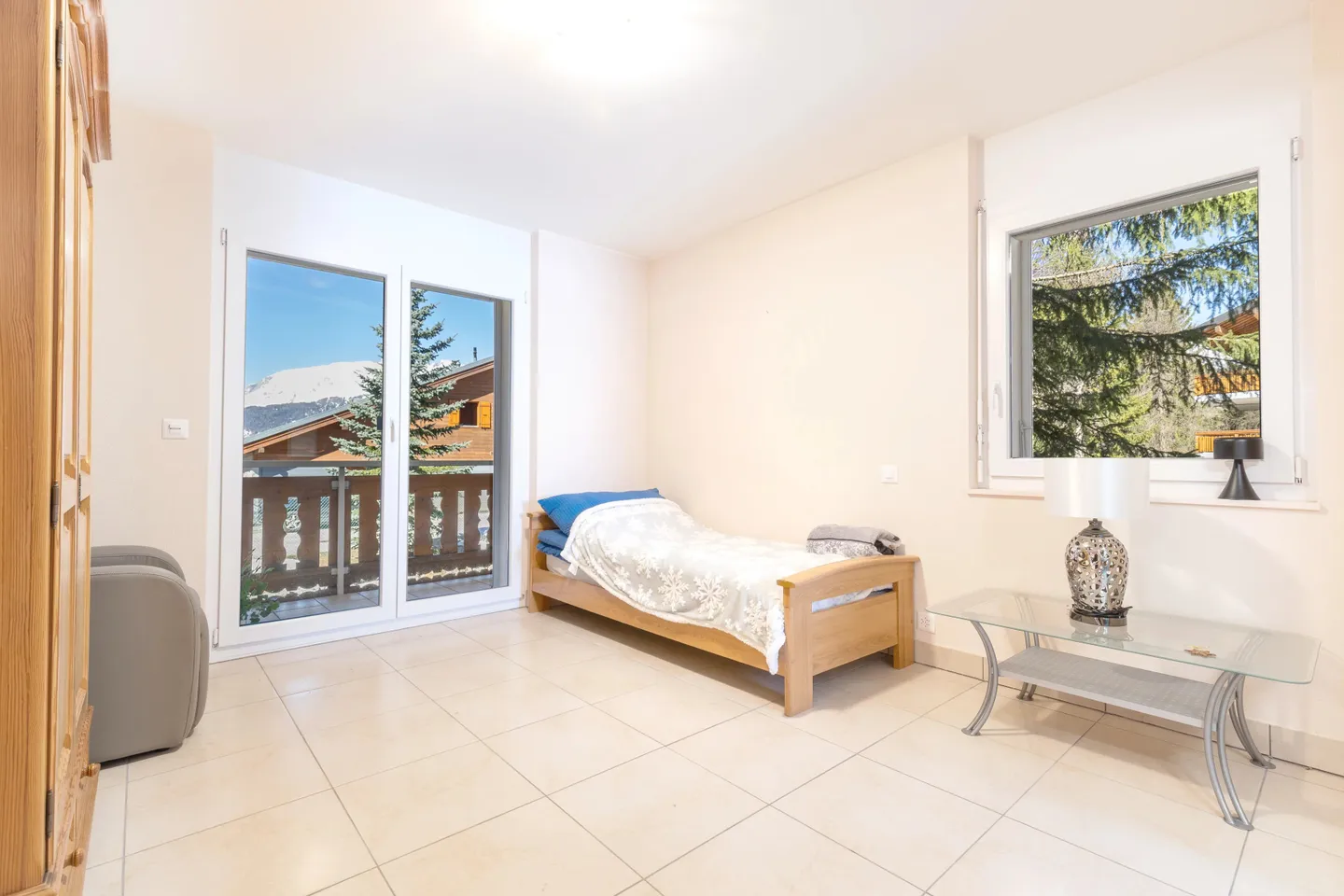 Außergewöhnliches Chalet bei Crans-Montana - Foto 17 von 19