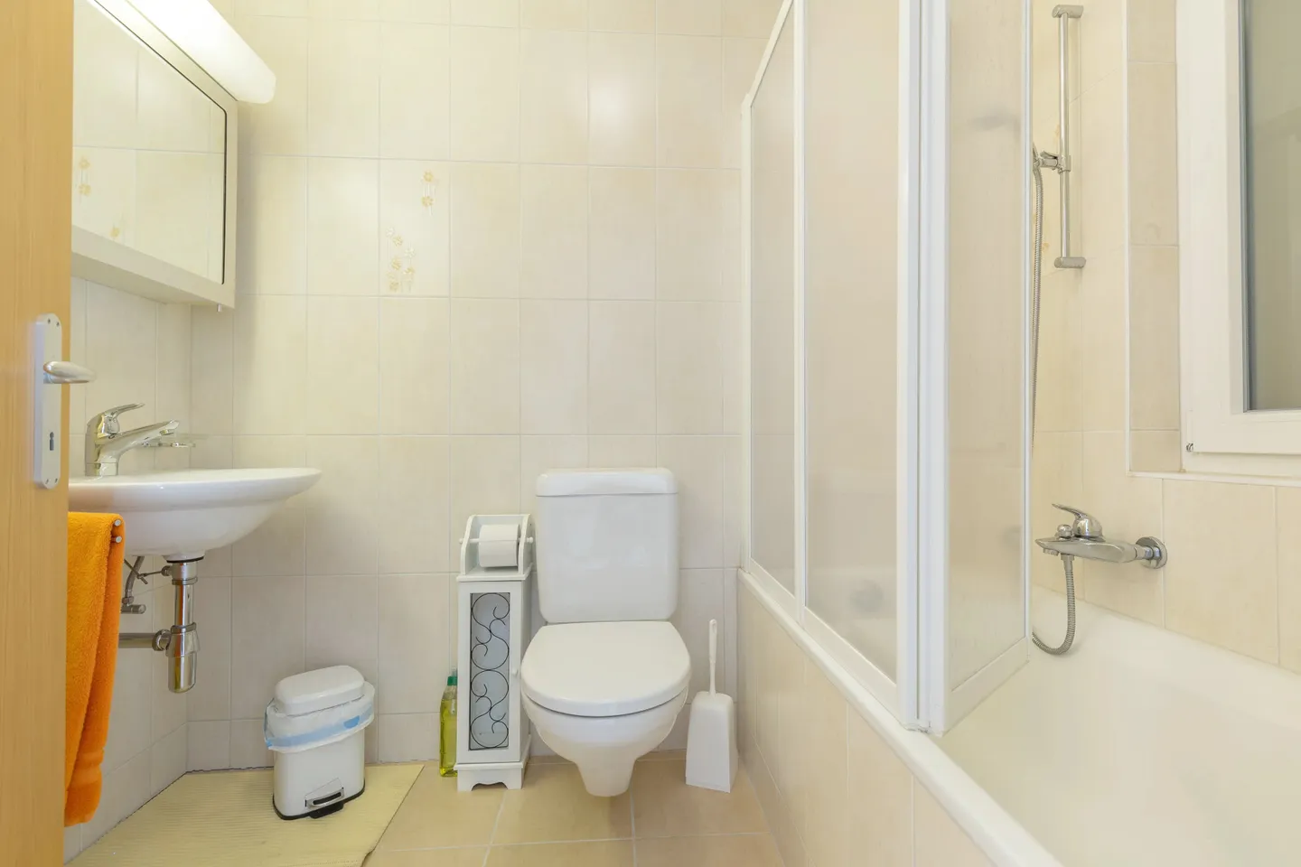 Außergewöhnliches Chalet bei Crans-Montana - Foto 18 von 19