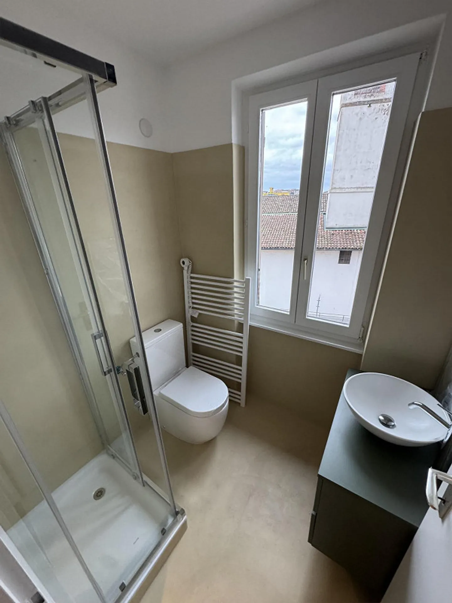 Coldrerio – helles Apartment in günstiger Lage zu den Dienstleistungen - Foto 6 von 18