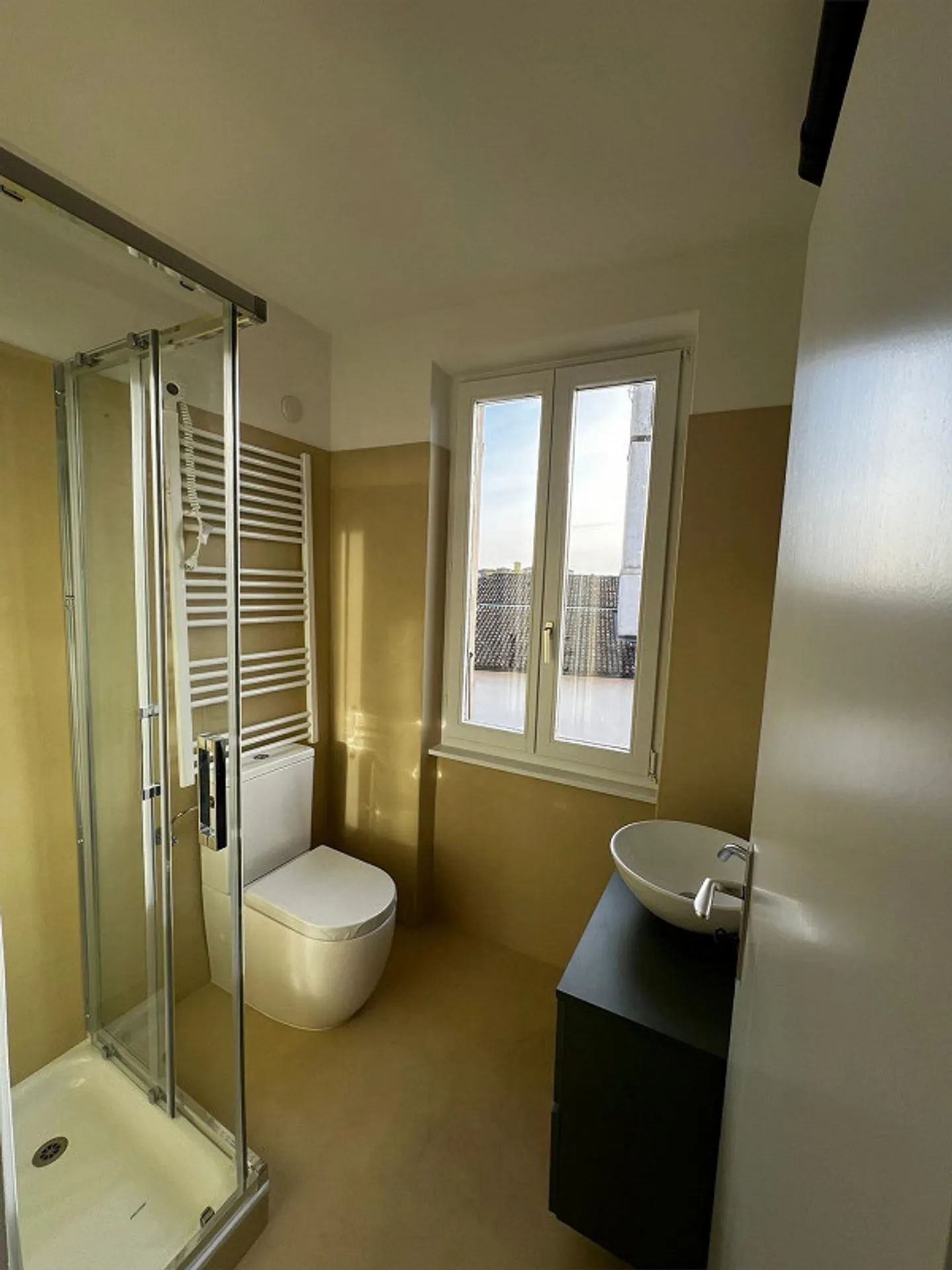 Coldrerio – helles Apartment in günstiger Lage zu den Dienstleistungen - Foto 13 von 18