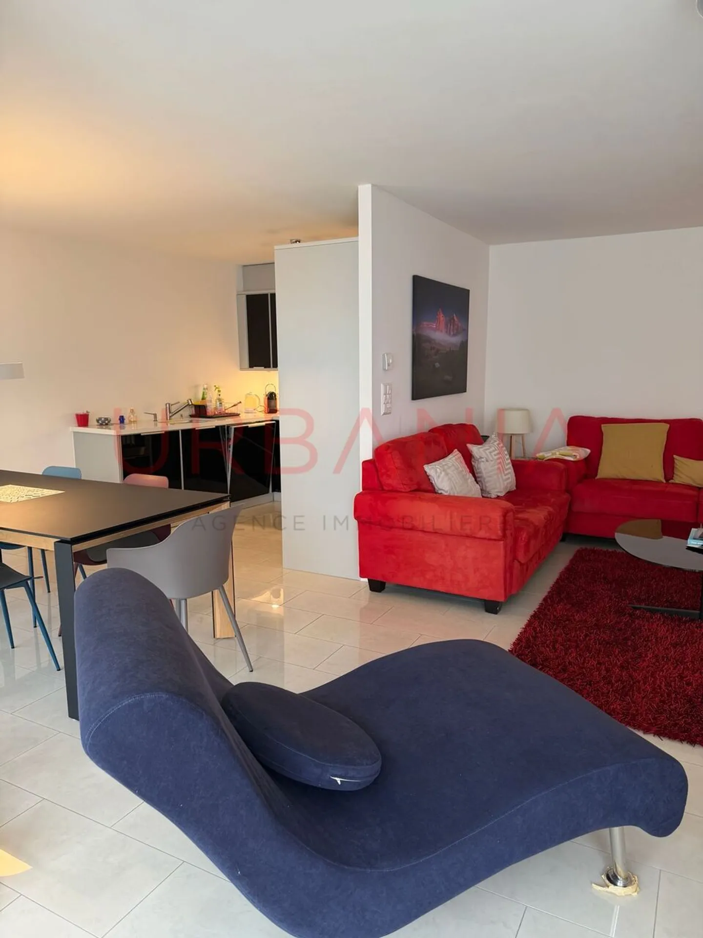 Hervorragende moderne Wohnung mit Seeblick - Foto 3 von 12