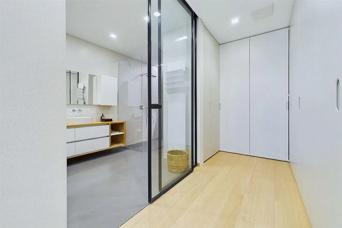 Appartamento di lusso con giardino a Morcote - Foto 28 di 30