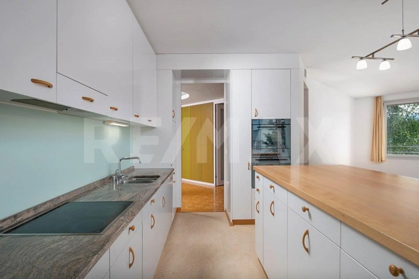 Aimez-vous les plans d'étage extraordinaires - Appartement en ville avec du style et norme Minergie - Photo 7 sur 13