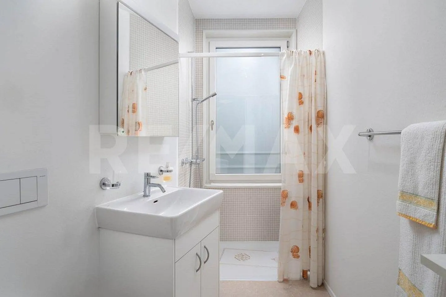 Aimez-vous les plans d'étage extraordinaires - Appartement en ville avec du style et norme Minergie - Photo 9 sur 13