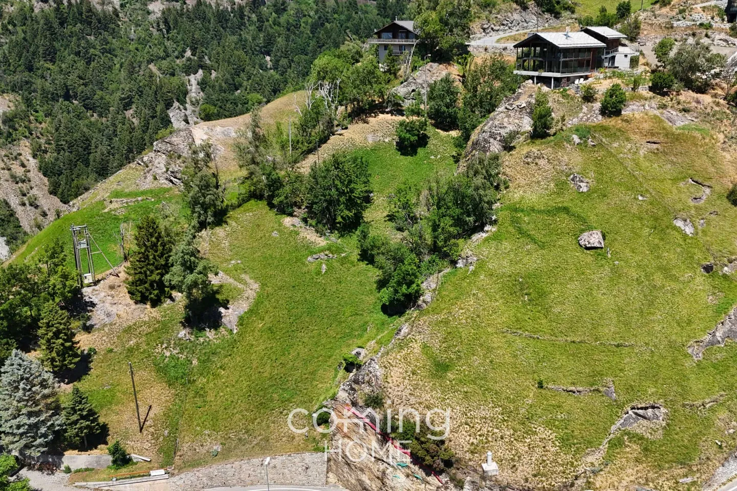 Terreno edificabile a Eggerberg - 3.040 m², completamente servito, vista panoramica sulle montagne - Foto 1 di 7