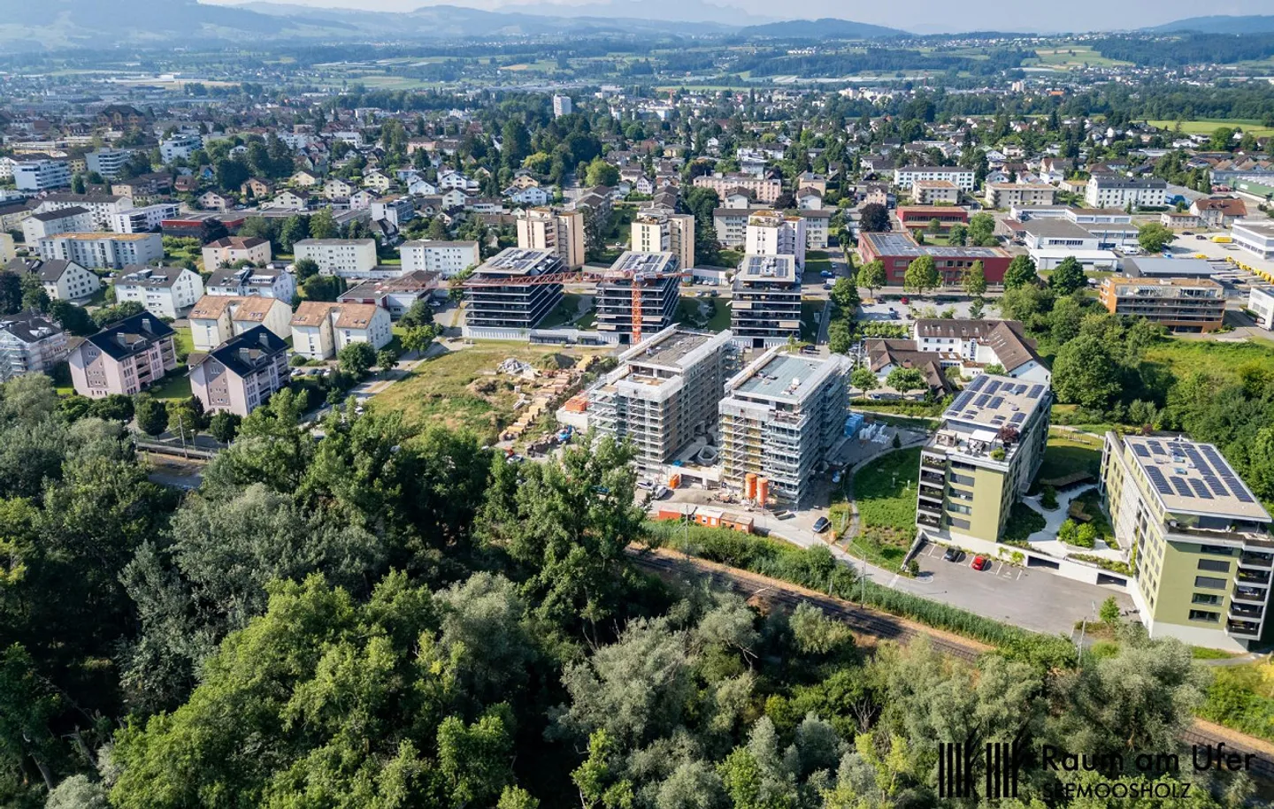 Your Home in the Green – Stylish Living by Lake Constance - Photo 2 of 9