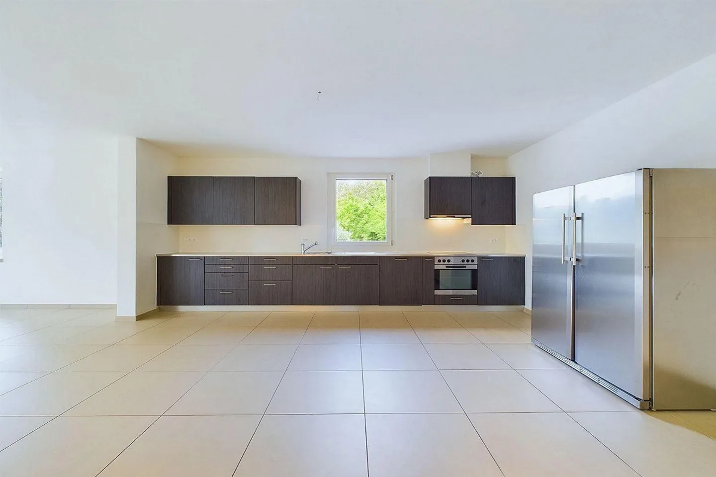 Montagnola - Confort et modernité : spacieux duplex de 3½ pièces à louer - Photo 4 sur 17