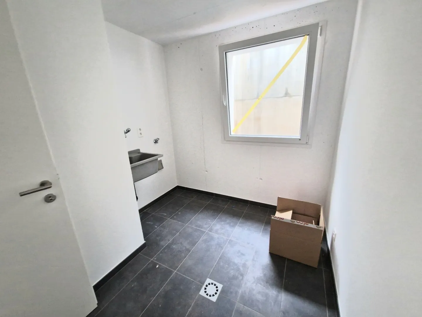 Neues Einfamilienhaus mit Garten - Foto 9 von 25