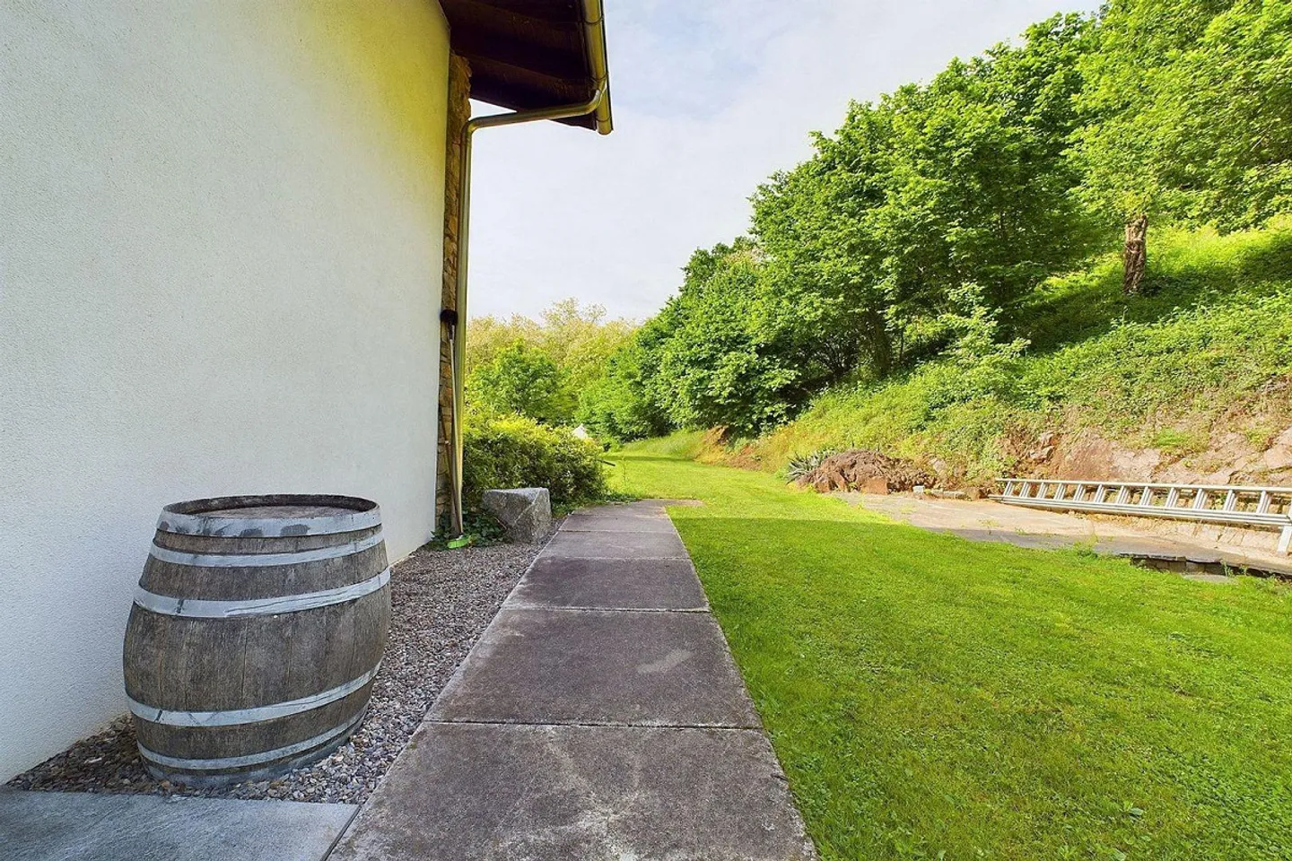 Montagnola - Confort et modernité : spacieux duplex de 3½ pièces à louer - Photo 17 sur 17