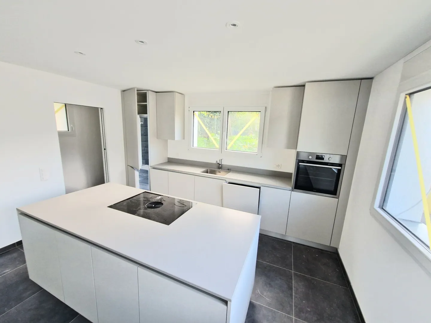 Neues Einfamilienhaus mit Garten - Foto 11 von 25