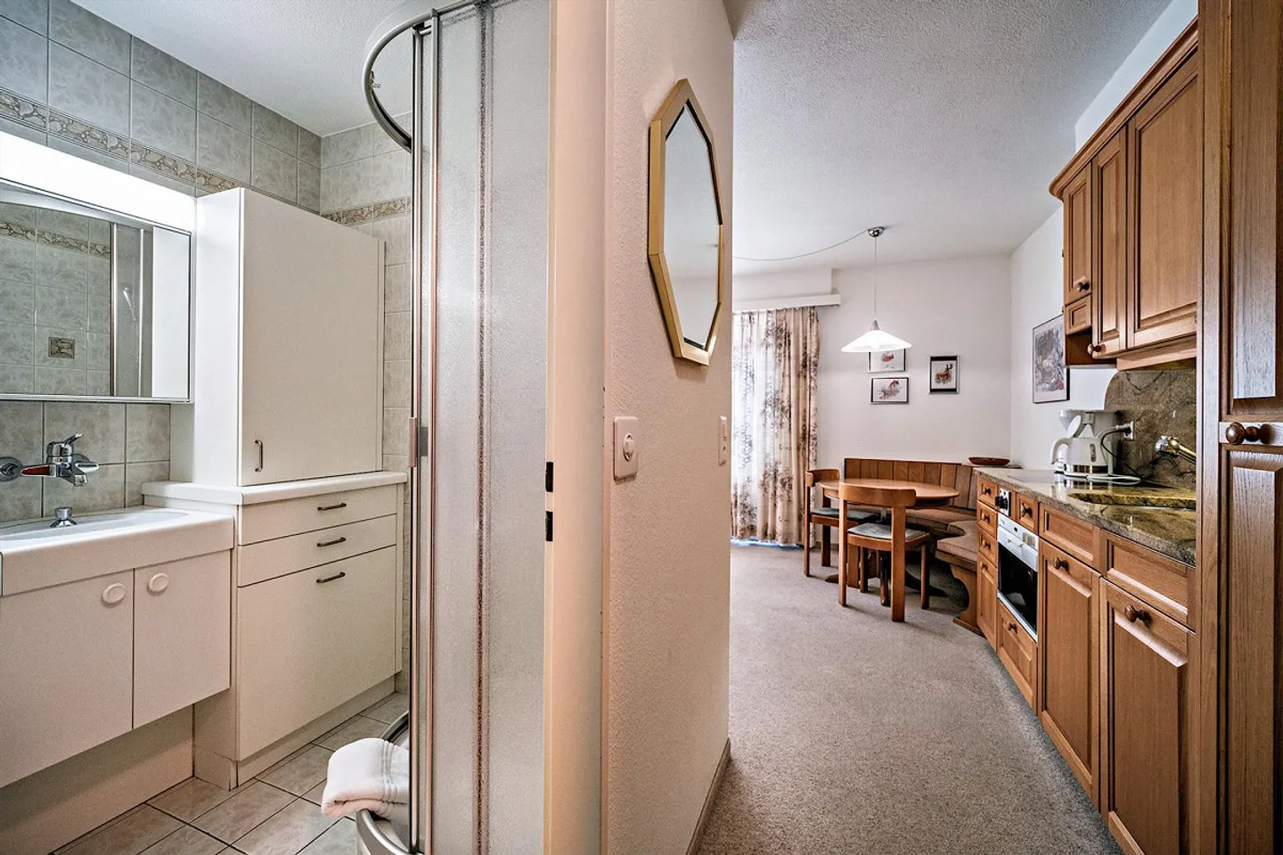 With Swimming Pool - Holiday Apartment with Generous Terrace - Photo 3 of 5