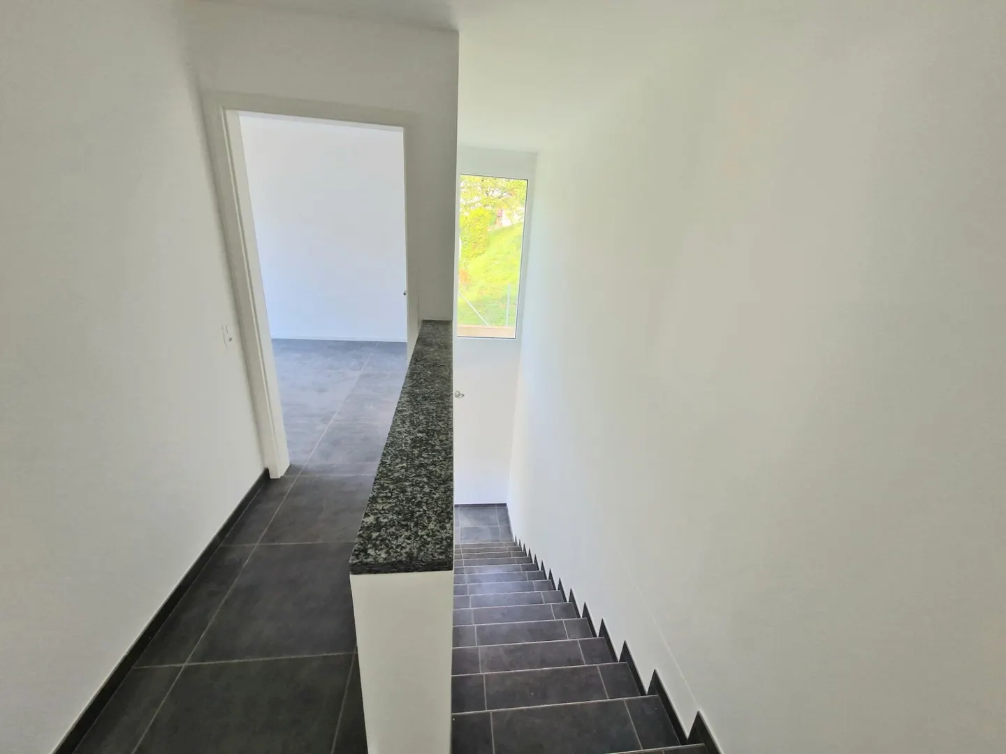 Neues Einfamilienhaus mit Garten - Foto 17 von 25