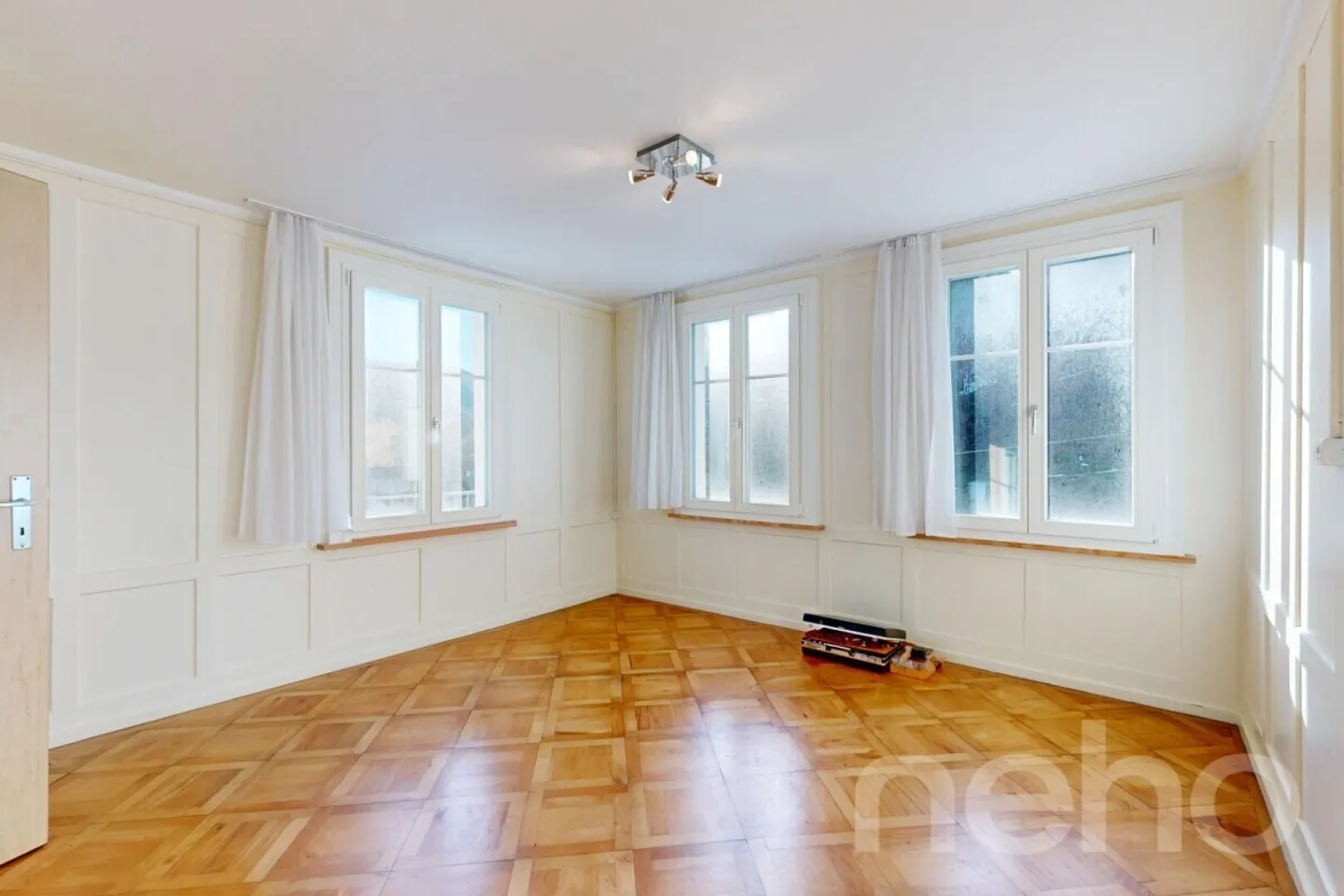 Proprietà versatile con vista lago - Foto 5 di 12