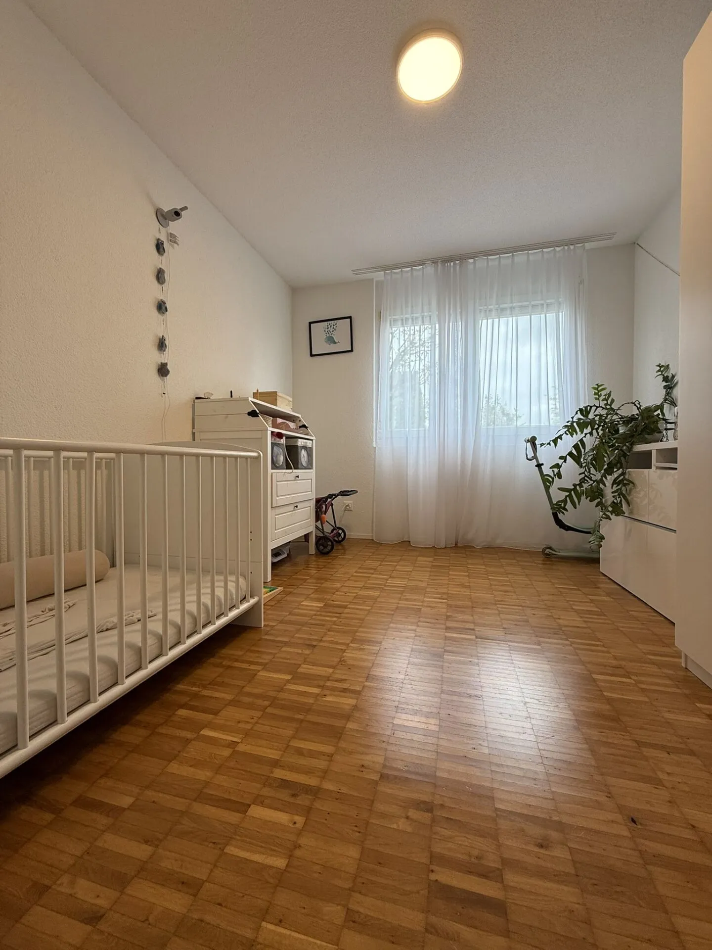 Appartement familial de 4 1/2 pièces au rez-de-chaussée - Photo 7 sur 9