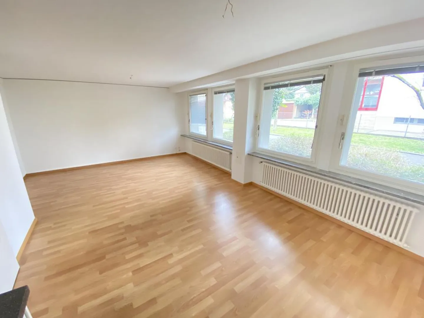 Spazioso studio al piano terra - Foto 2 di 8