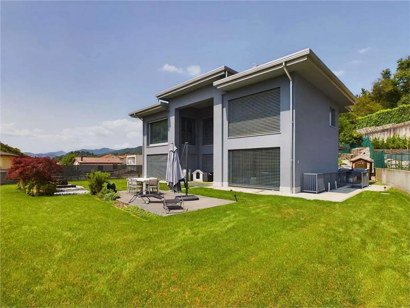 Villa de luxe avec piscine à Arzo - Photo 1 sur 13