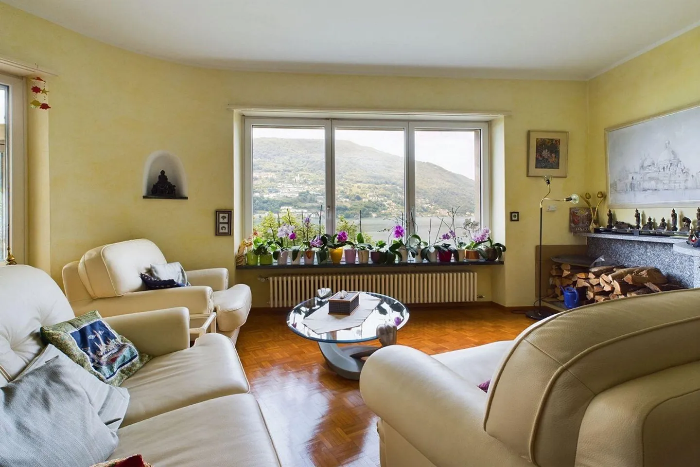 Large beautiful lakeside property in Brusino Arsizio - Photo 21 of 23