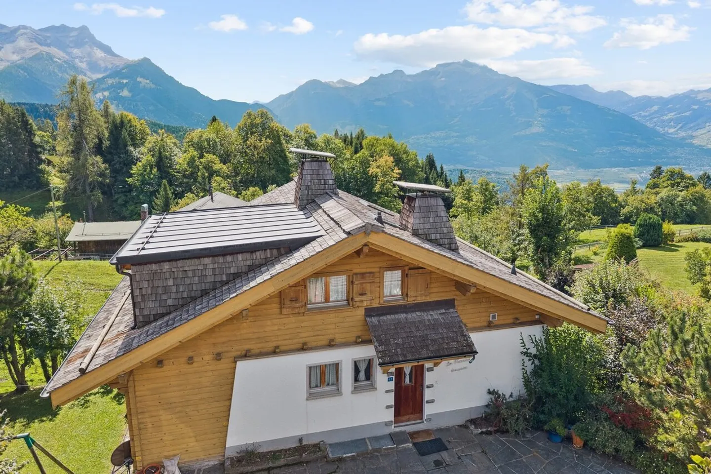 Le Picoulet, chalet ristrutturato con 6 camere nel centro della stazione - Foto 15 di 16