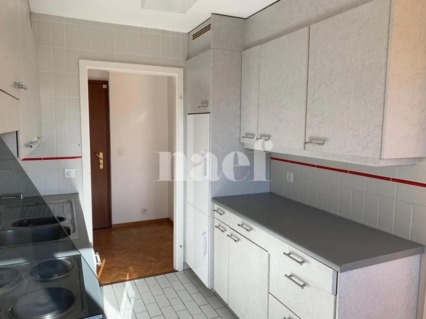 4.5 Room Apartment - Photo 3 of 6