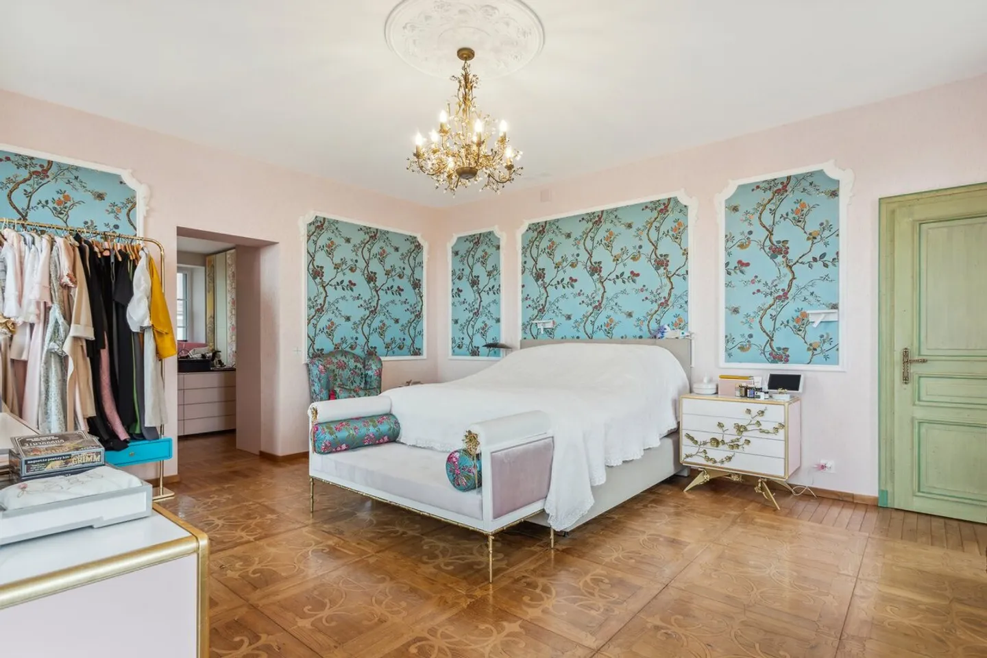 Residenza straordinaria alla periferia di Losanna - Foto 10 di 29