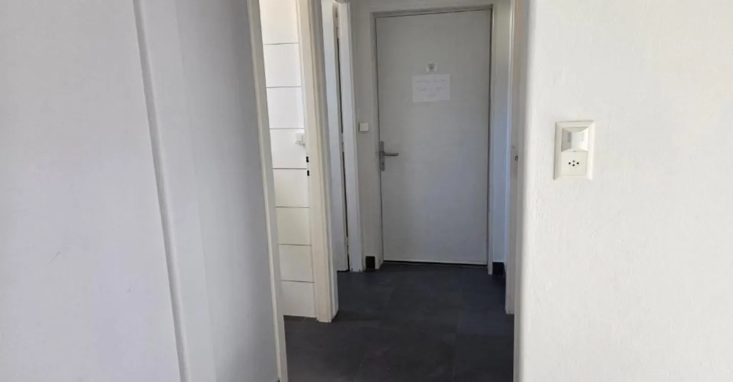 Espace de bureau spacieux à Neuchâtel - Photo 6 sur 7